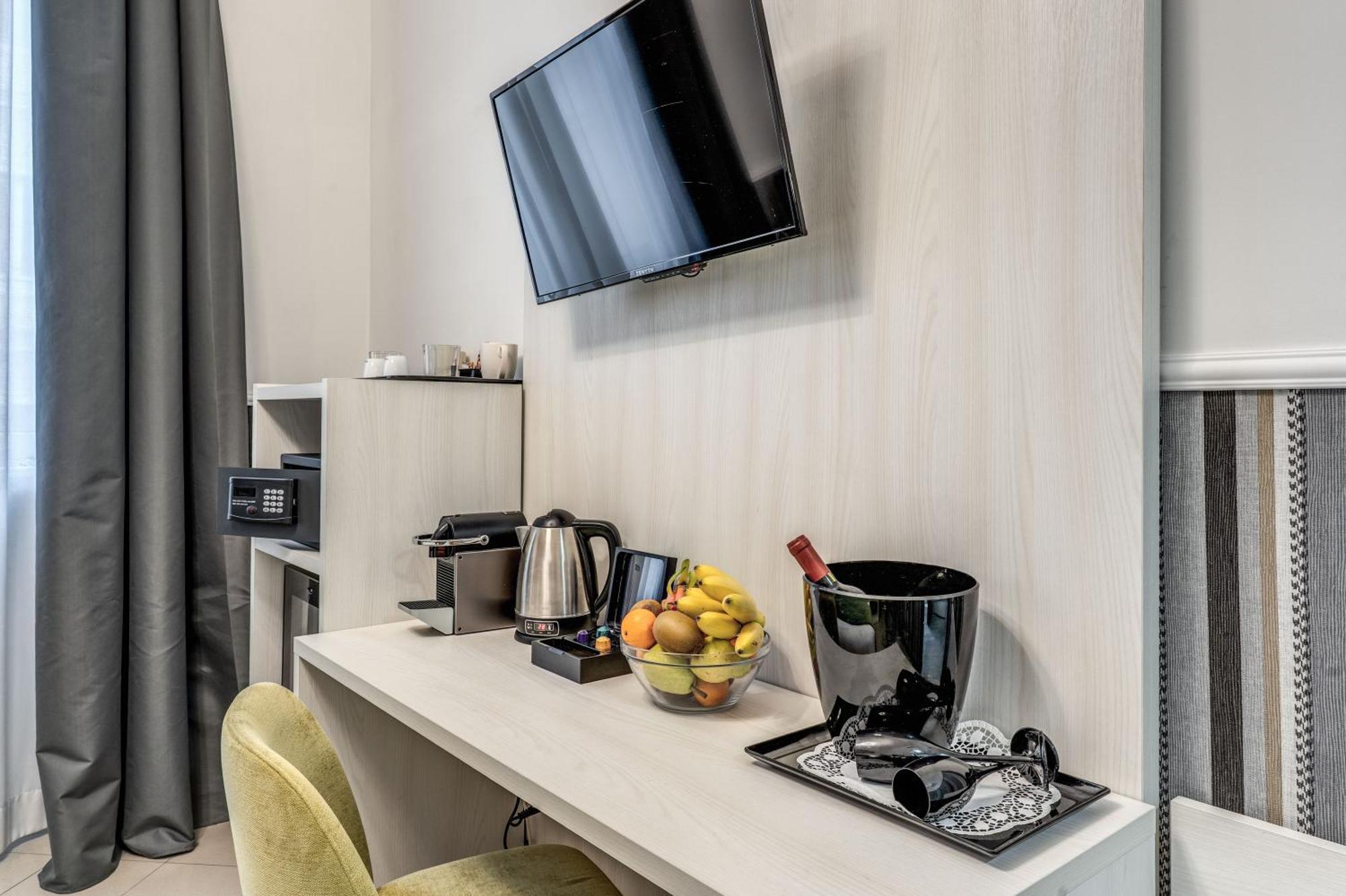 Ottaviano Augusto 3* Roma